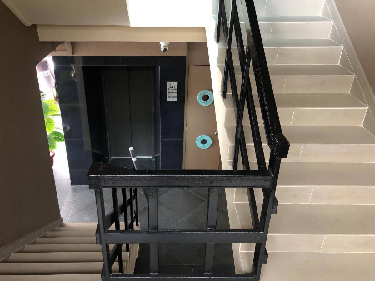 Jjh Serviced Apartments Near Serangoon Mrt Singapura Luaran gambar