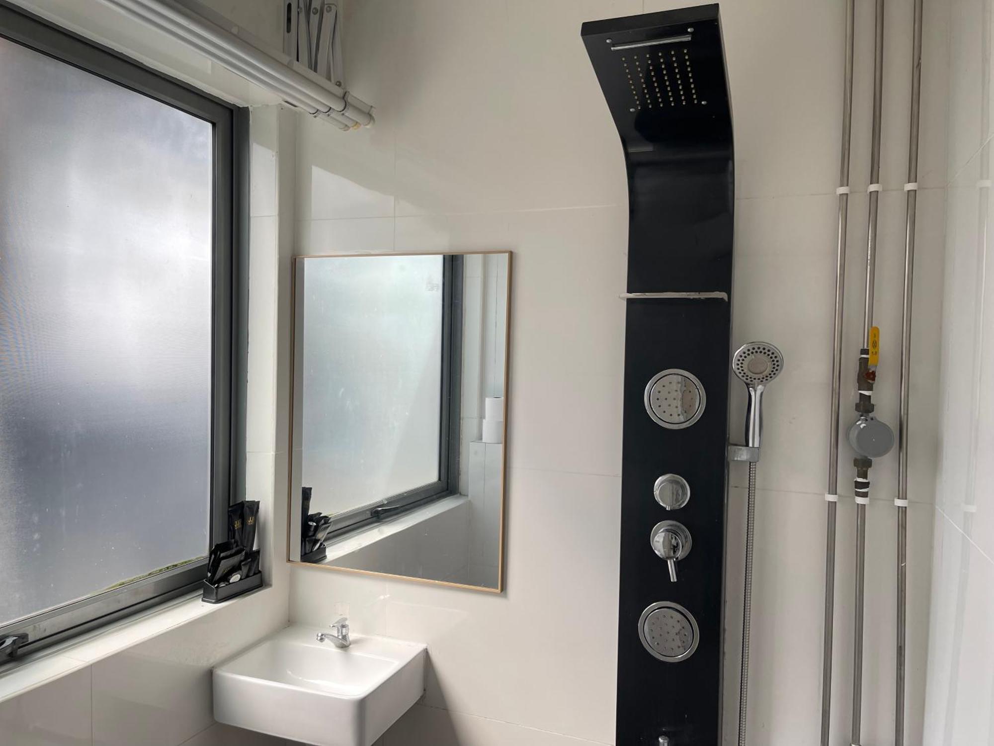 Jjh Serviced Apartments Near Serangoon Mrt Singapura Luaran gambar